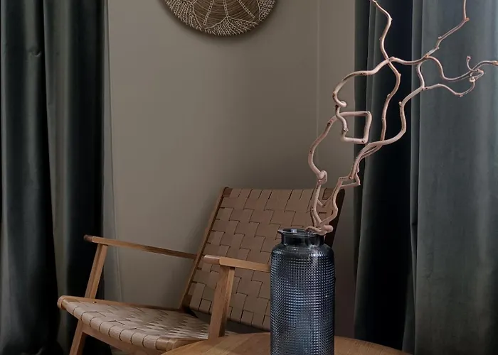 Tunnelmallinen Yksioe Kaupungin Laeheisyydessae * Lahti